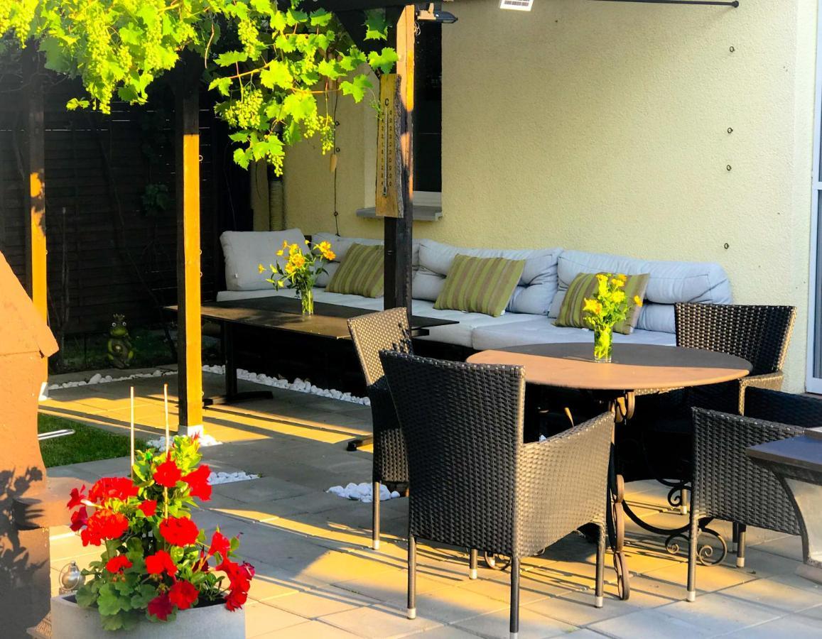 Casa20200: Spacious Apartments Near Berlin for Families and Businesses Falkensee Exterior photo